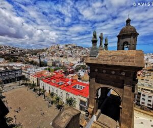 Vistas (parciales) desde la Torre de la Catedral de Santa Ana en el Barrio de Vegueta en Las Palmas de Gran Canaria [(c)Foto: @avistu]