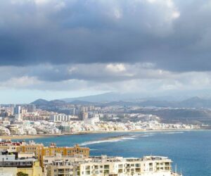 Las Palmas de Gran Canaria desde la Carretera de Las Coloradas en La Isleta [(c) Foto: @avistu]