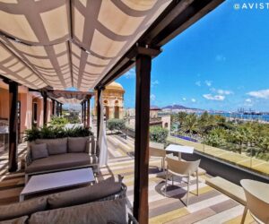 Terraza del Hotel Santa Catalina, Las Palmas de Gran Canaria [(c) Foto: @avistu]
