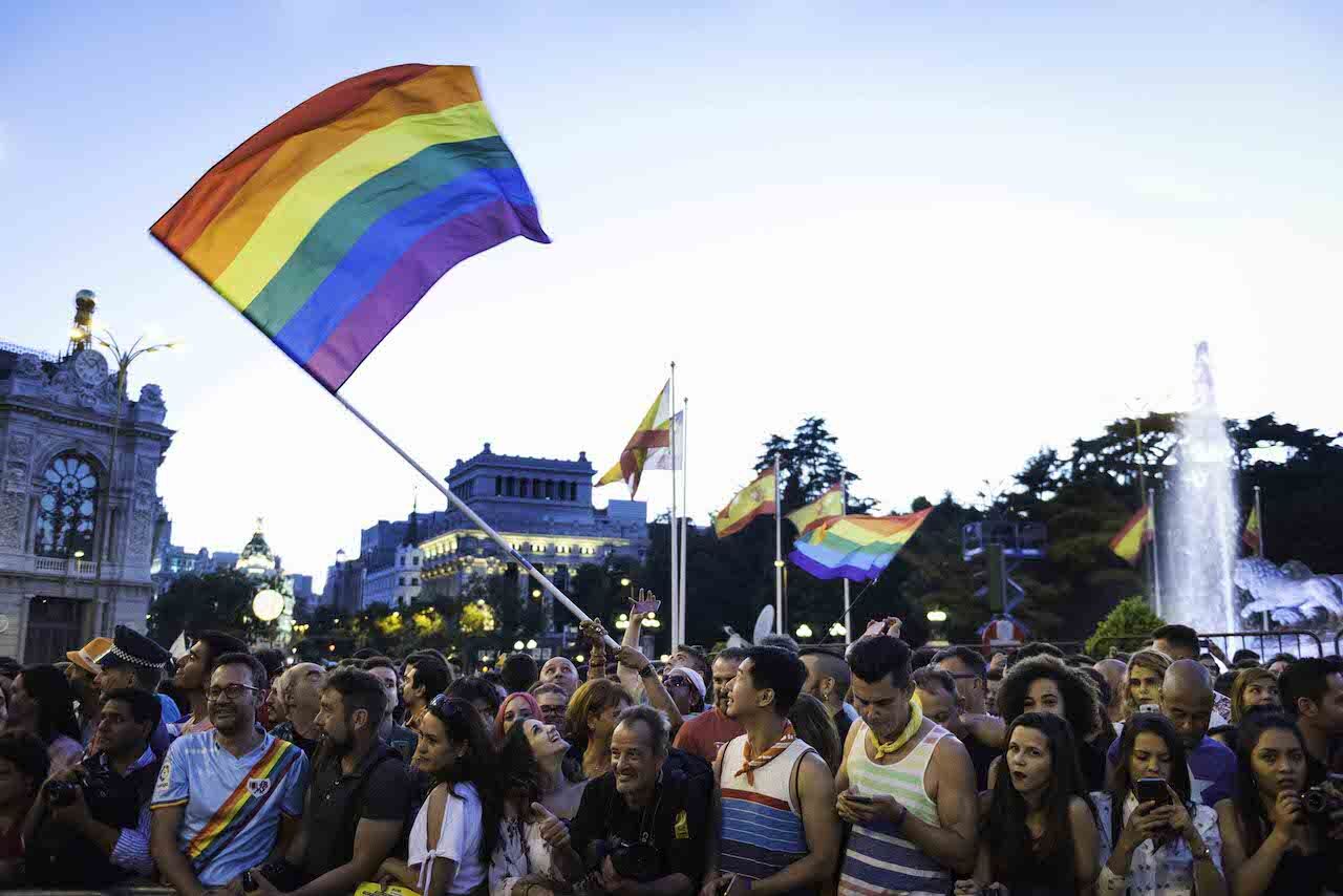 Público del desfile World Pride Parade en Madrid [Foto: César Lucas Abreu © Madrid Destino]