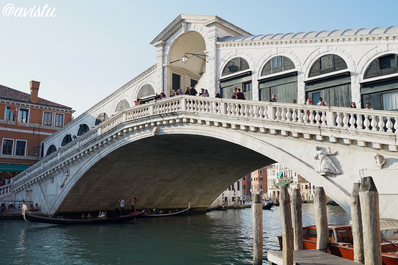 El Puente de Rialto en Venecia [(c)Foto: @avistu]
