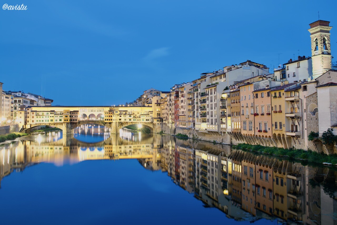 Oltrarno y el Puente Vechio en Florencia [(c)Foto: @avistu]