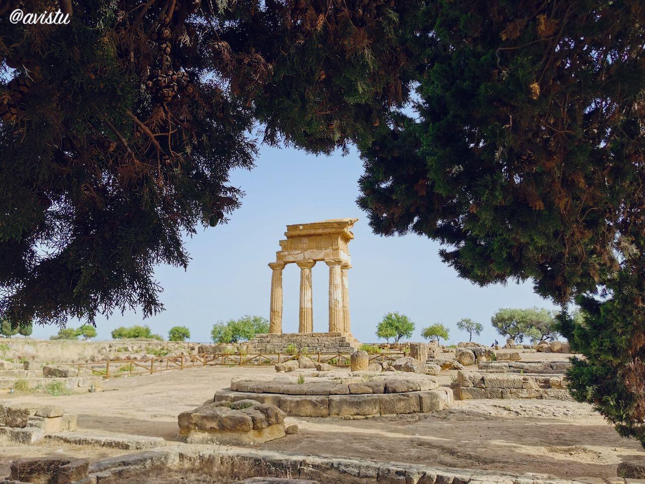 Restos arqueológicos en el Valle de los Templos, Agrigento, Sicilia [(c) Foto: @avistu]