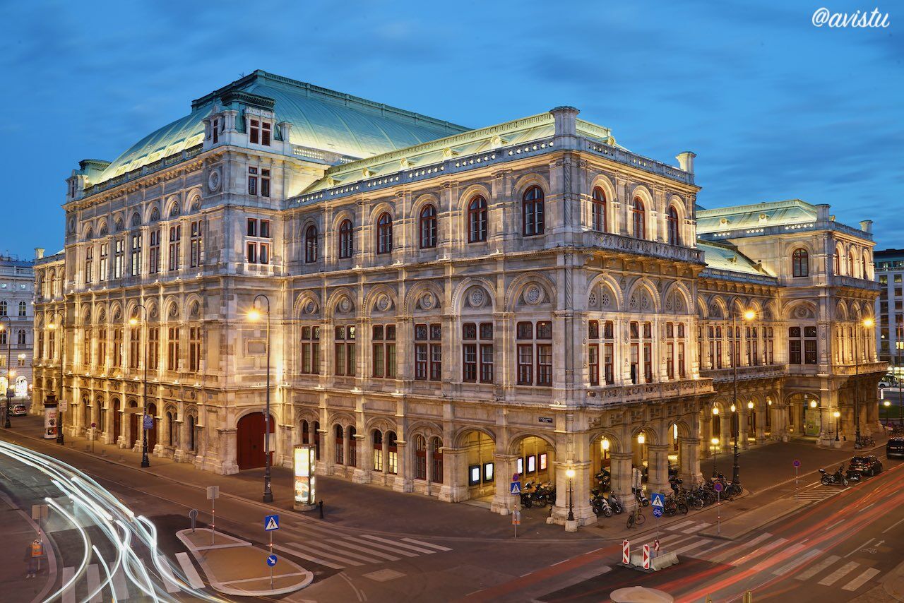 El edificio de la Opera de Viena [(c) Foto: @avistu]