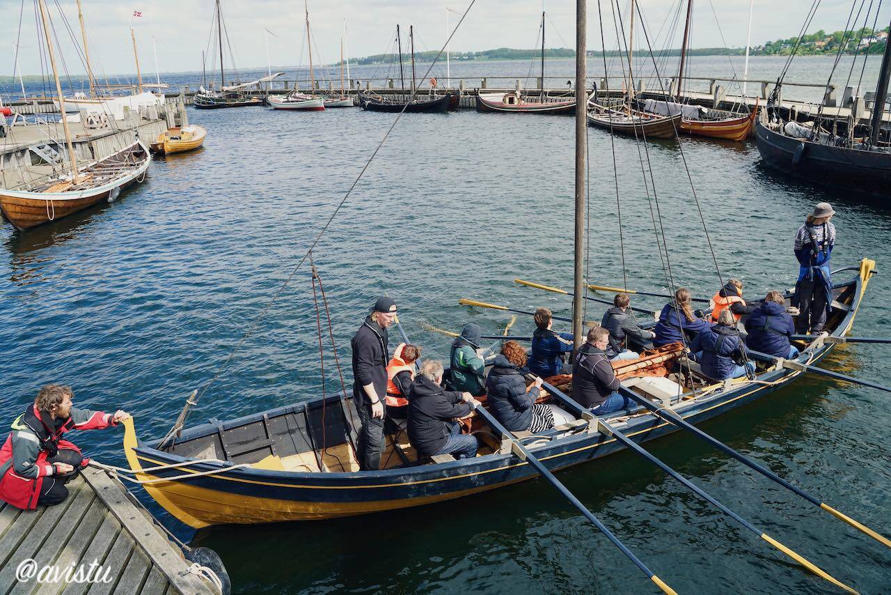 En el Museo de Barcos Vikingos de Roskilde es posible navegar en una réplica de estos [(c) Foto: @avistu]