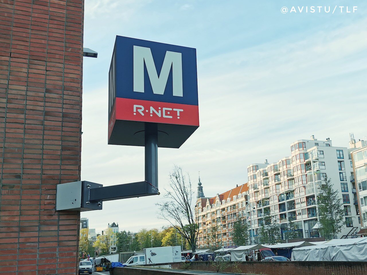 Señalización de una estación de metro en Amsterdam [(c)Foto: @avistu]