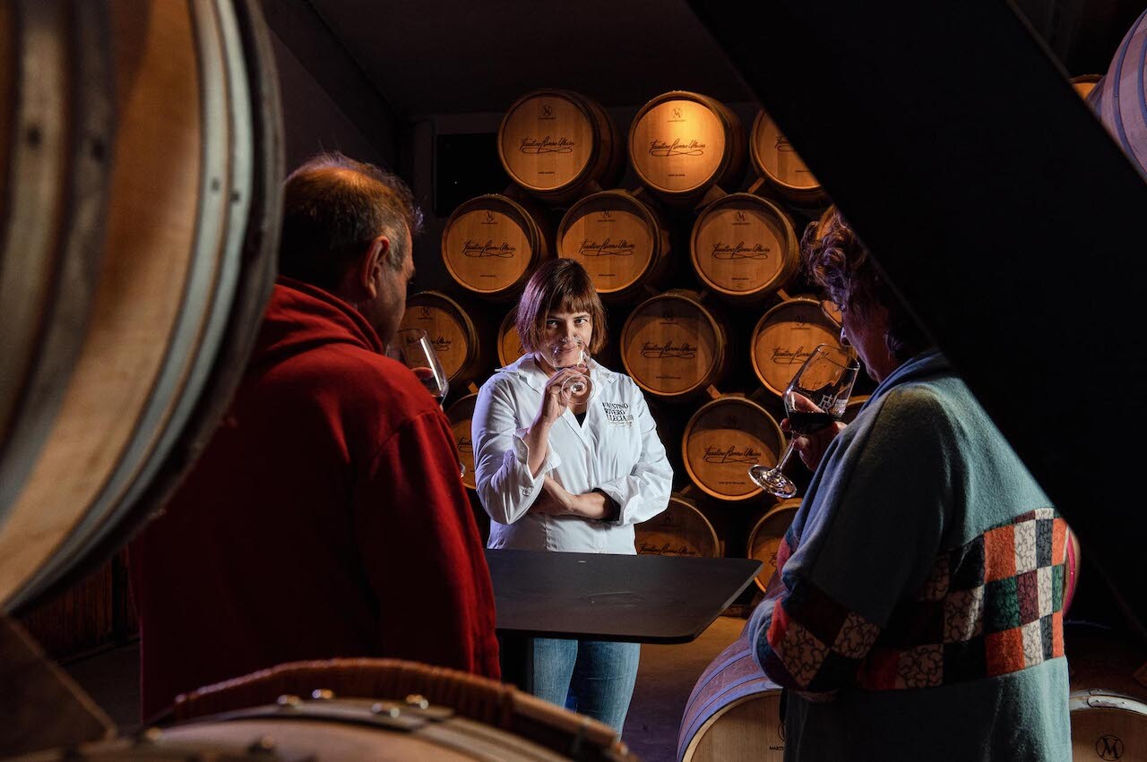 Cata durante la visita a la bodega [(c)Foto: Niccolo Guasti/Bodegas Faustino Rivero Ulecia]