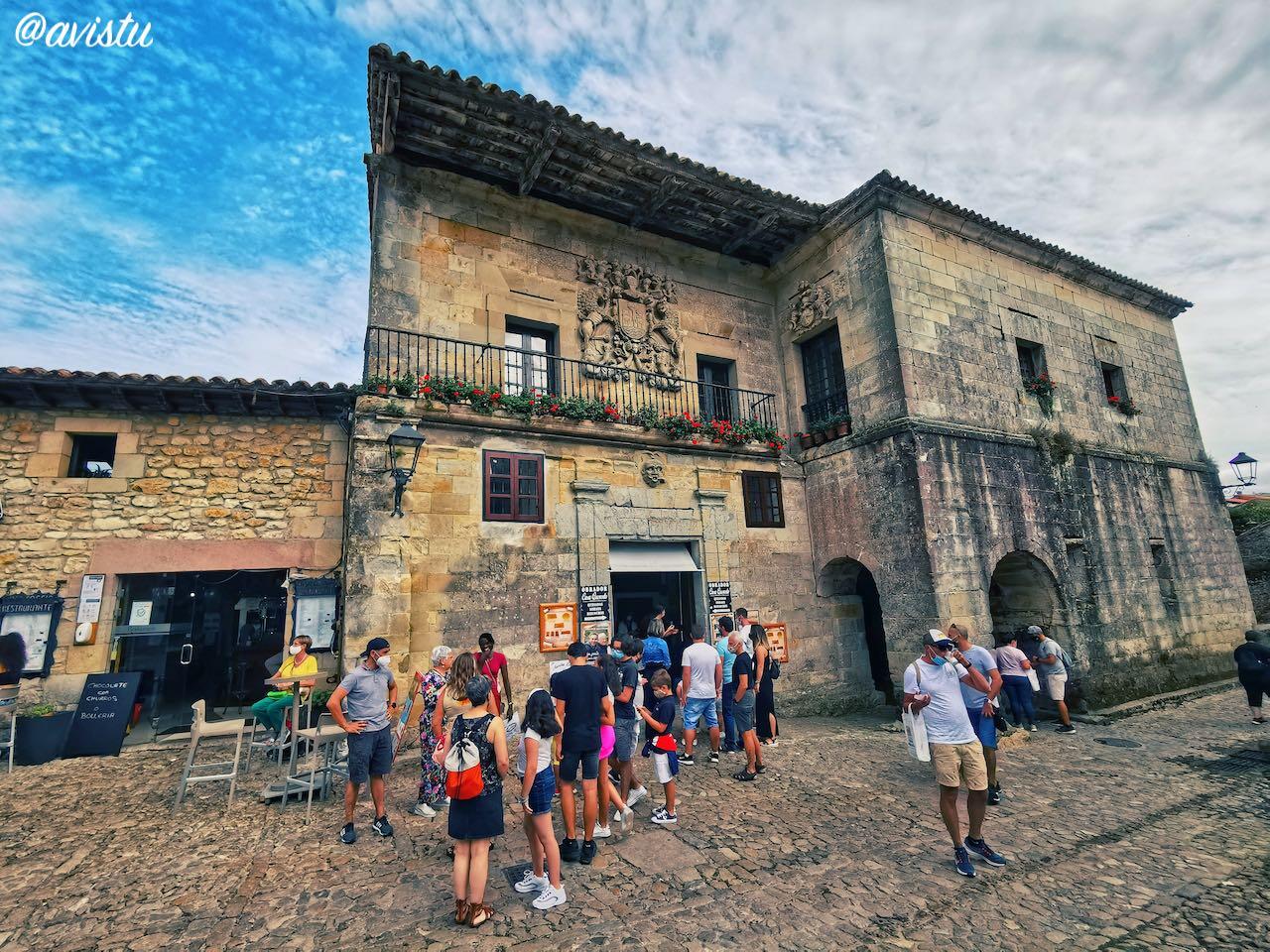 Obrador Casa Quevedo en Santillana del Mar [(c)Foto: avistu]