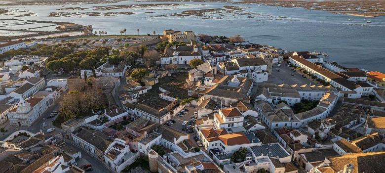 Centro Histórico de Faro, Algarve, Portugal [Foto: Arne Müseler / arne-mueseler.com / CC-BY-SA-3.0]