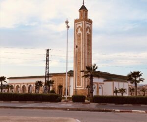 como ir del aeropuerto de nador al centro