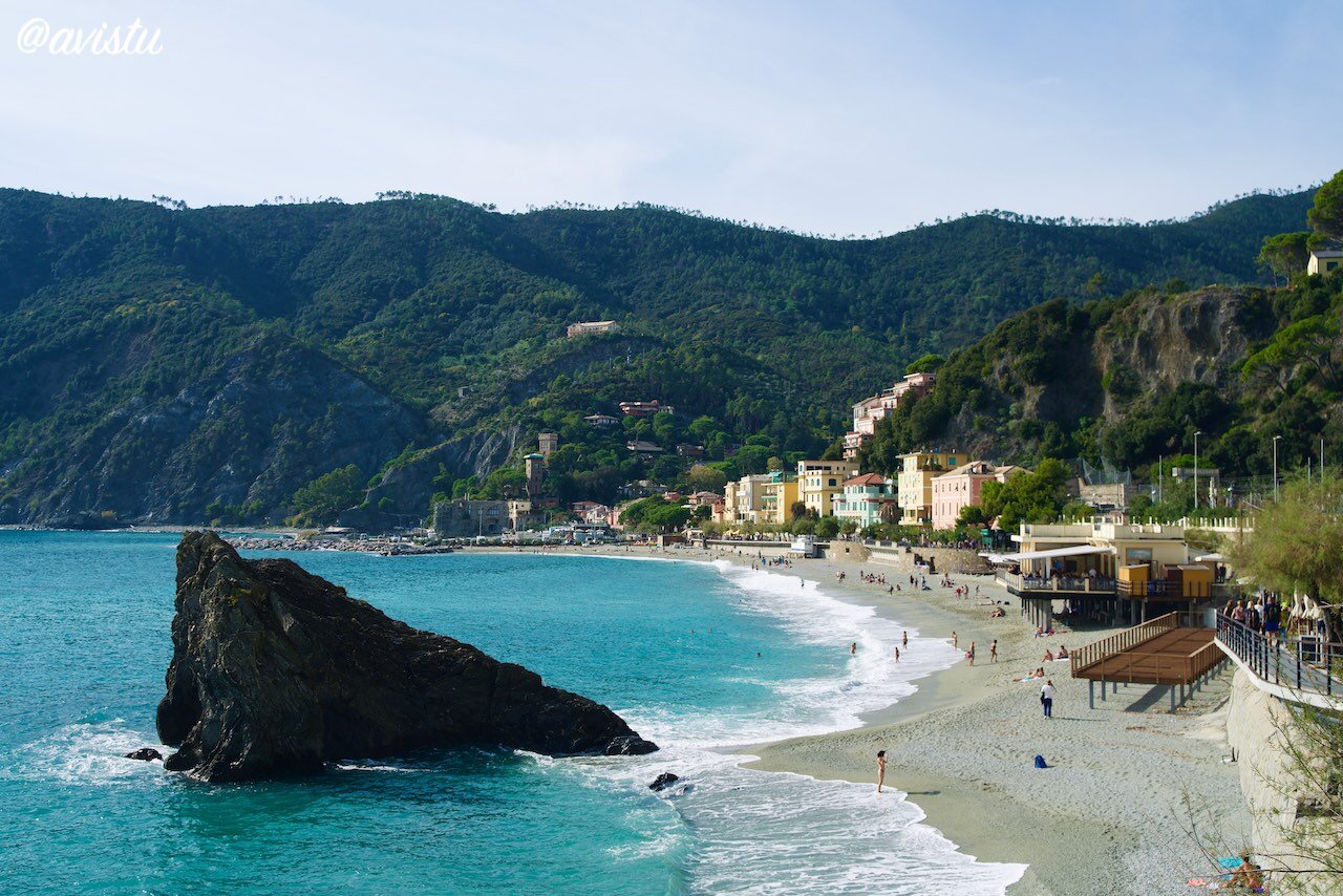 Playa Fegina, Monterosso Nuevo, Cinque Terre, Italia [(c) Foto: @avistu]