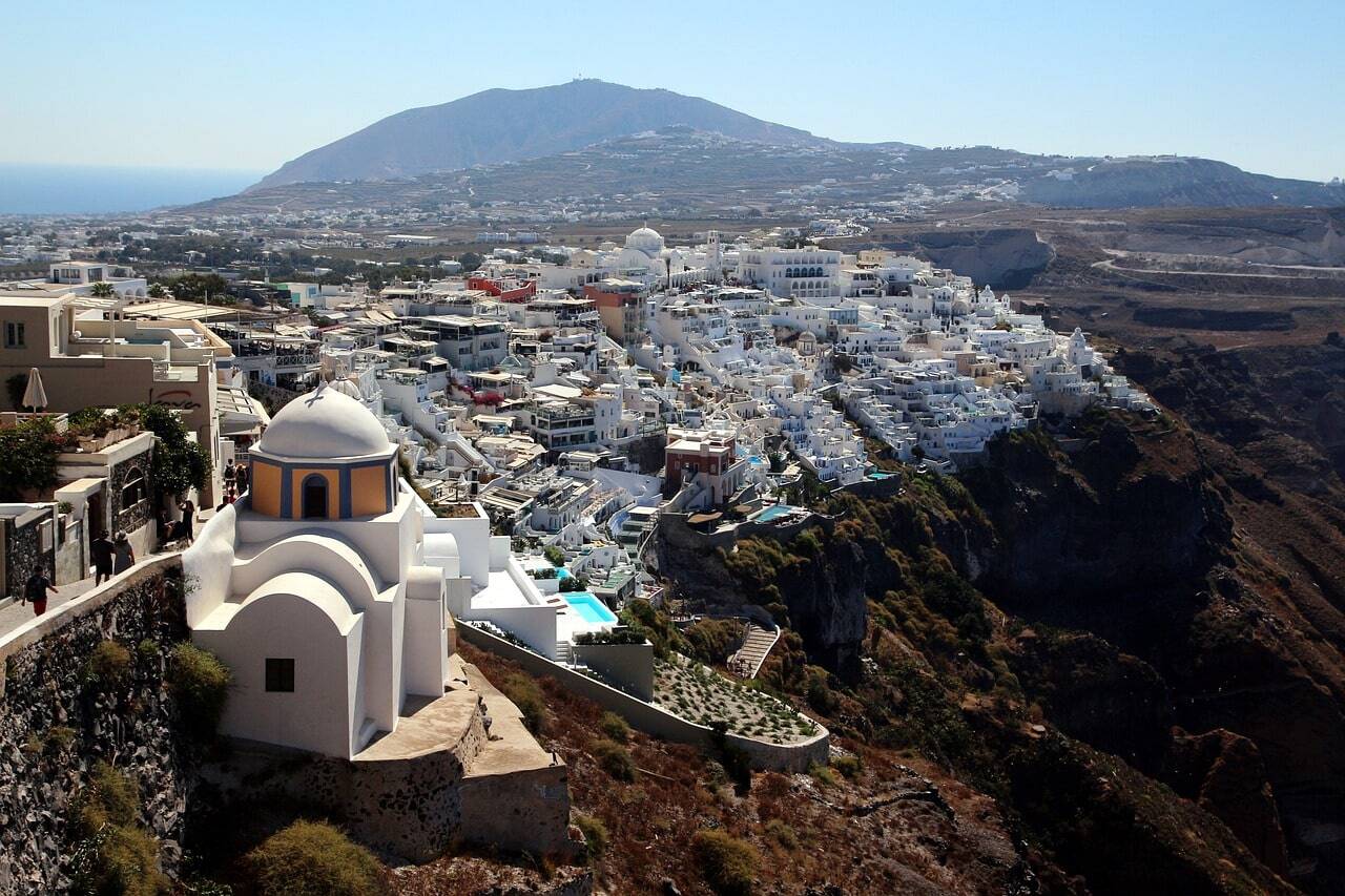 donde alojarse en Santorini