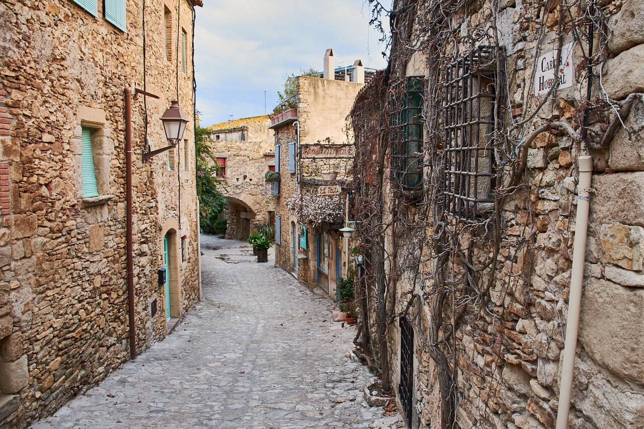 pueblos medievales cataluña