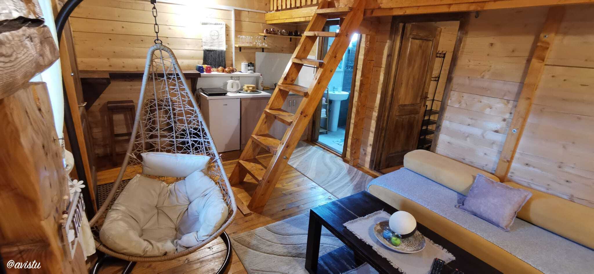 Alojamiento Cabin House Dubovik, Cetinje, Montenegro [(c)Foto: @avistu]