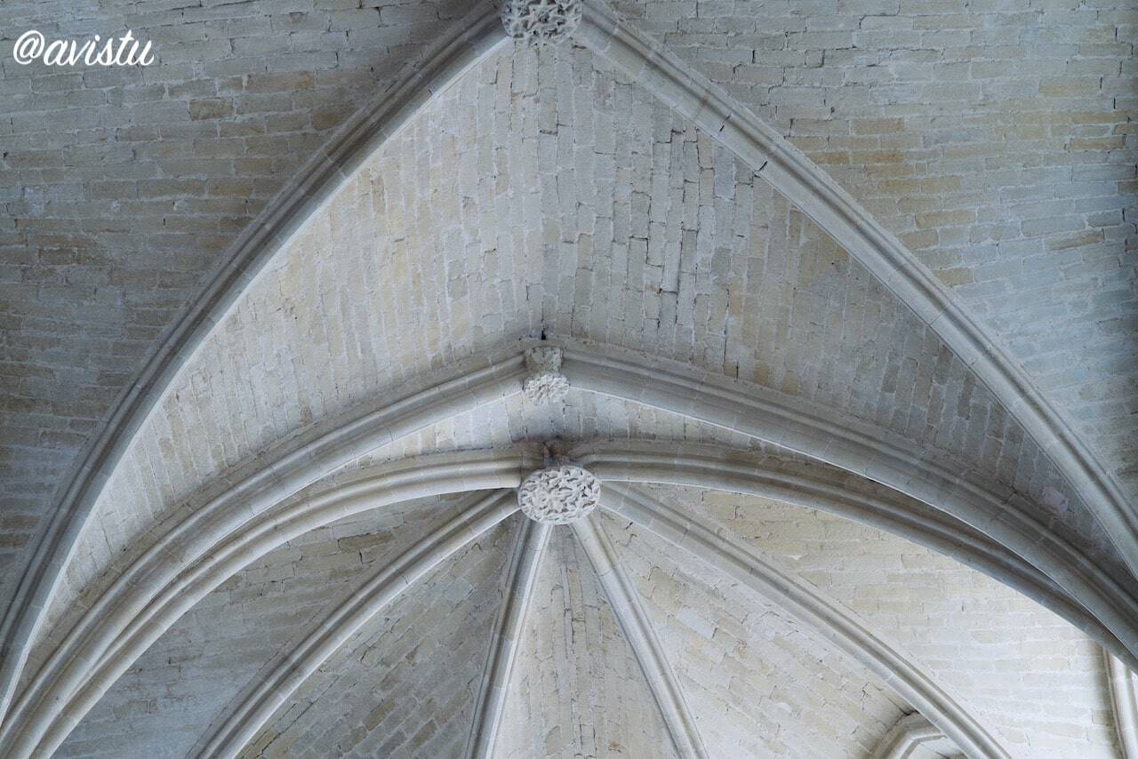 Detalle de la bóveda de la iglesia del Monasterio de San Salvador de Cañas, La Rioja [(c)Foto @avistu]