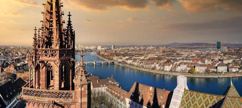 Vista panorámica de Basilea, Suiza [Foto: fietzfotos/Pixabay]