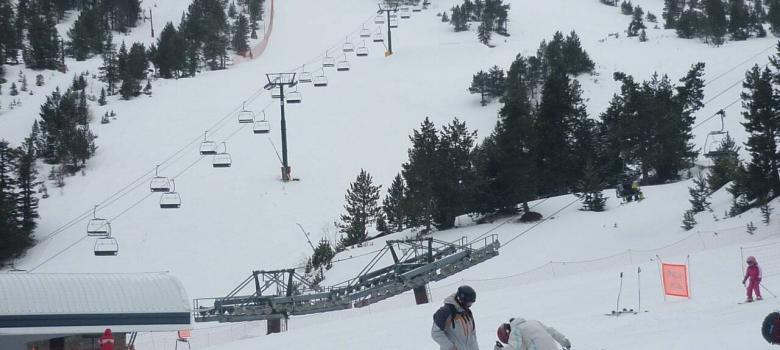 esquí alpino en los Pirineos Baqueira
