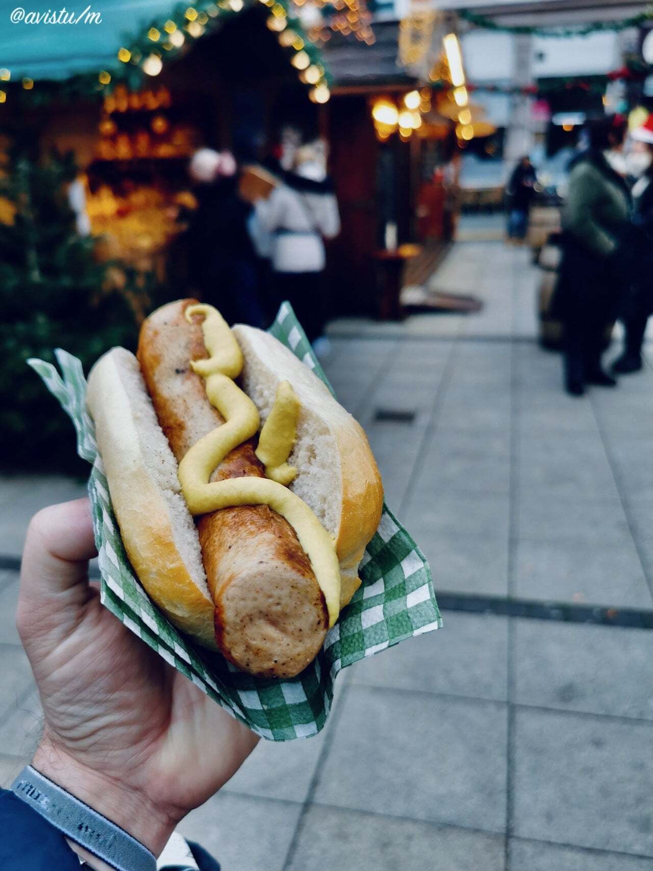 Rostbratwurst en el Mercado de Navidad de Coblenza (Koblenz), Alemania [(c)Foto: @avistu]