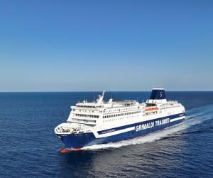 Ferri Ciudad de Granada de Trasmed [Foto: Trasmed]