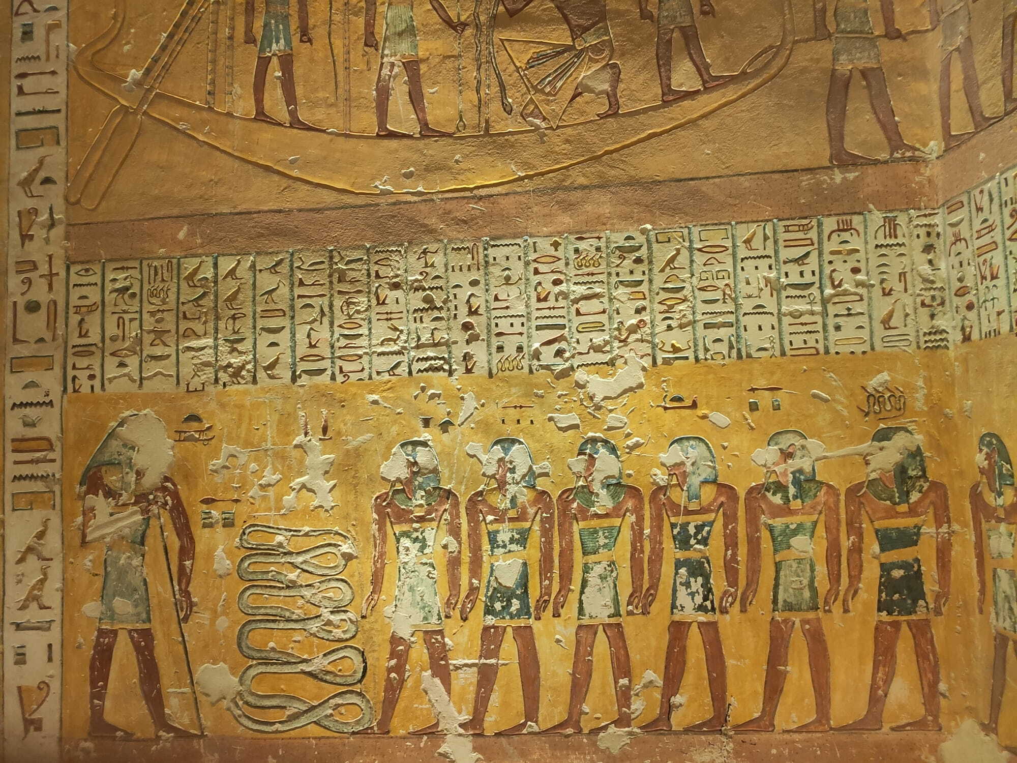 Murales jeroglficos que ver en Lúxor