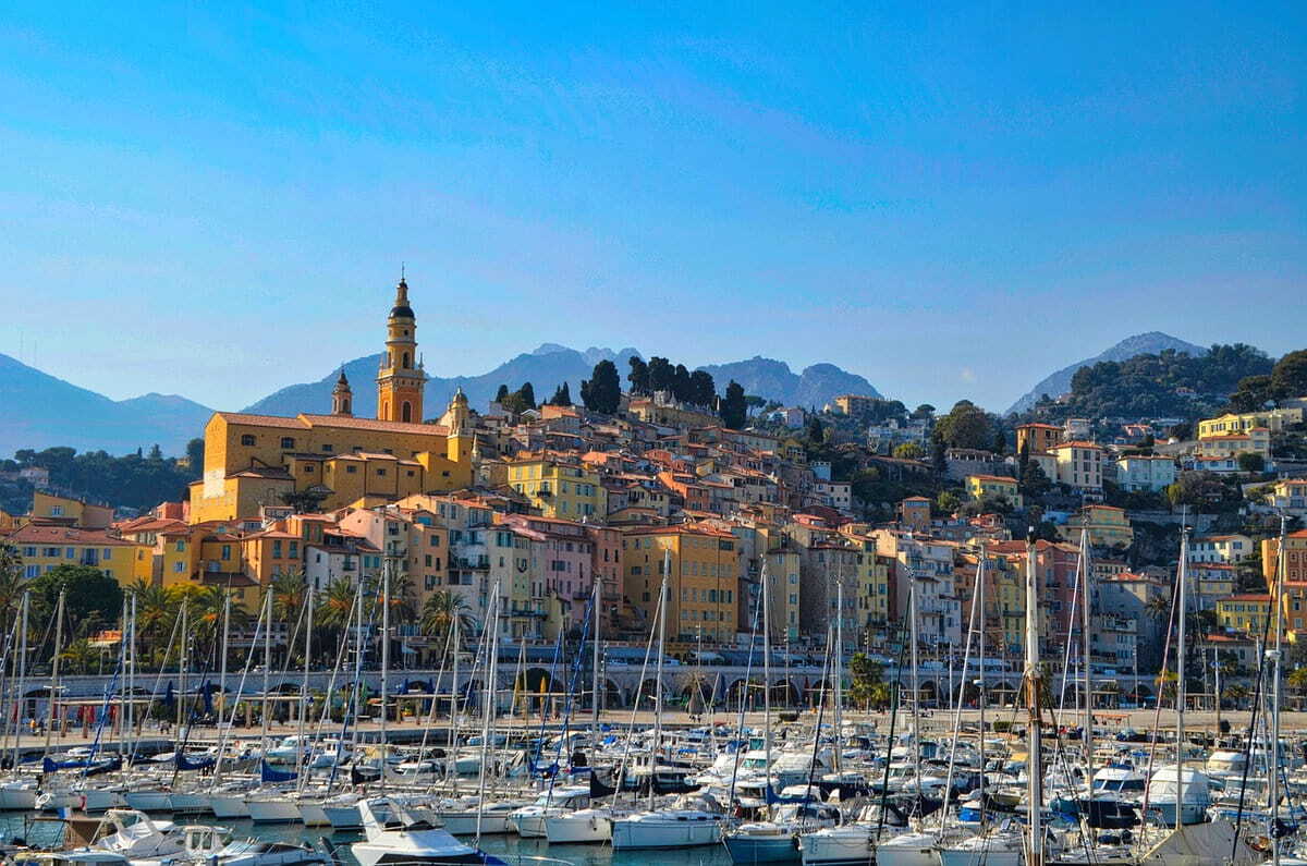 El puerto de Menton 
