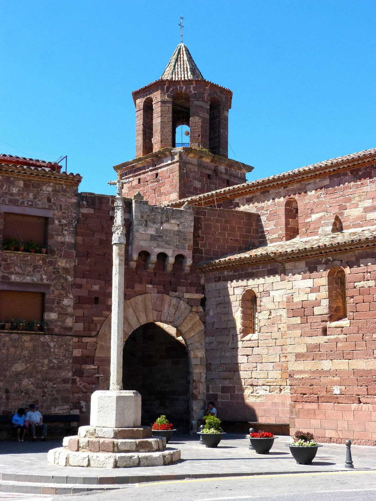 Vista del casco urbano de Prades