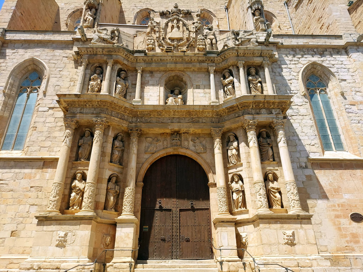 Montblanc iglesia