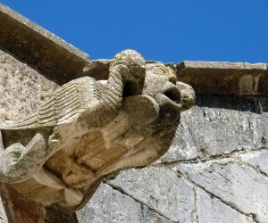 Gárgola en Santes Creus