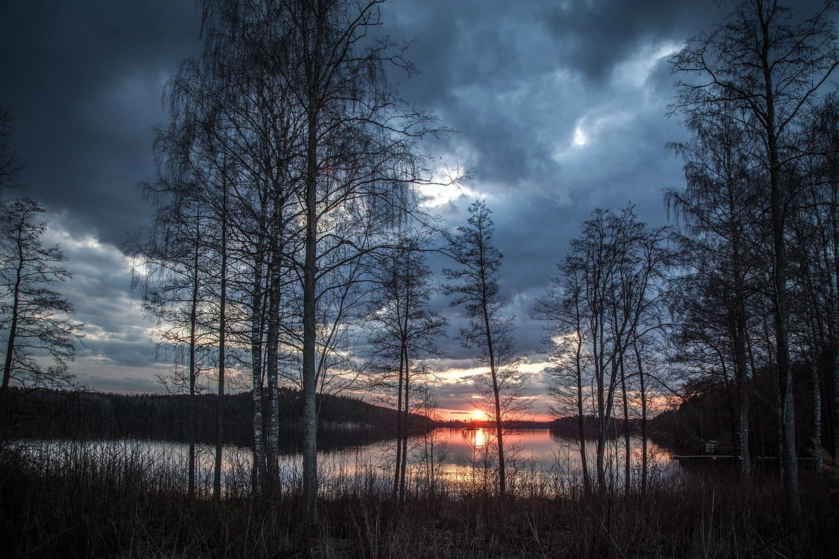 El lago Kerttu en Finlandia