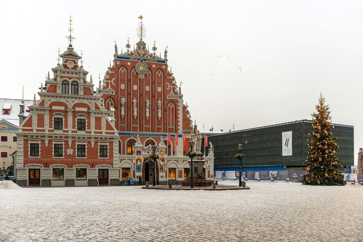 Riga bajo la nieve. Imagen: Unsplash