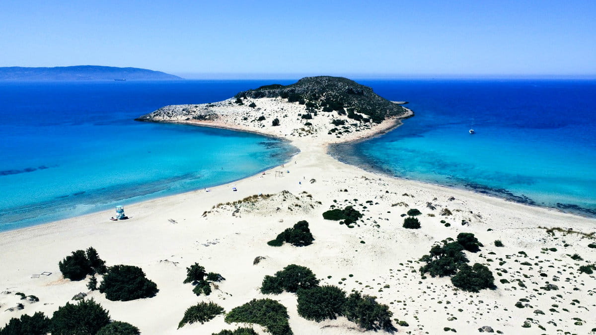 Las playas de Elafonisos parecen salidas de una postal del Caribe