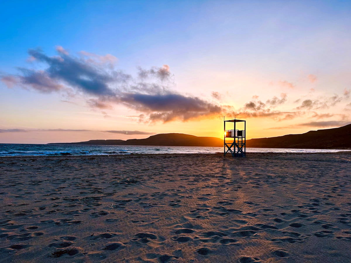 Atardecer en una de las playas de Elafonisos