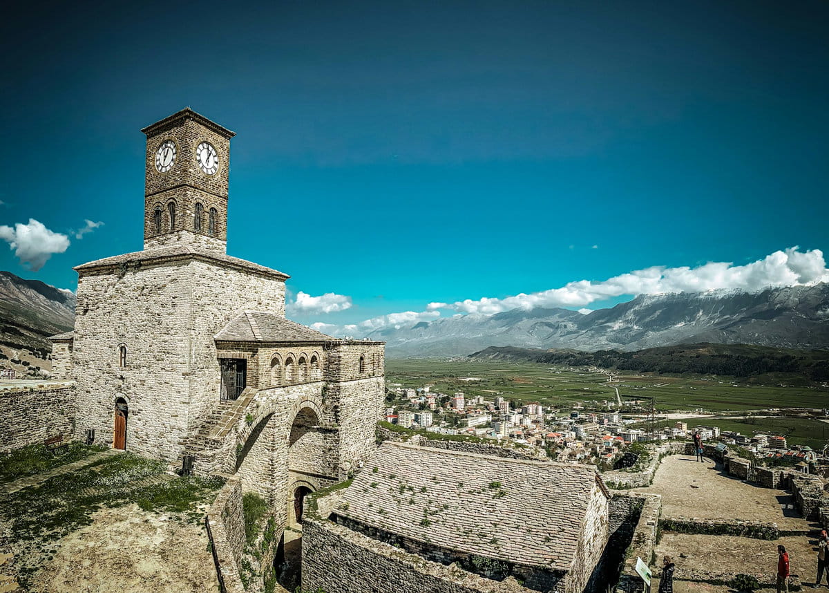 Vista de Gjirokastër, Albania
