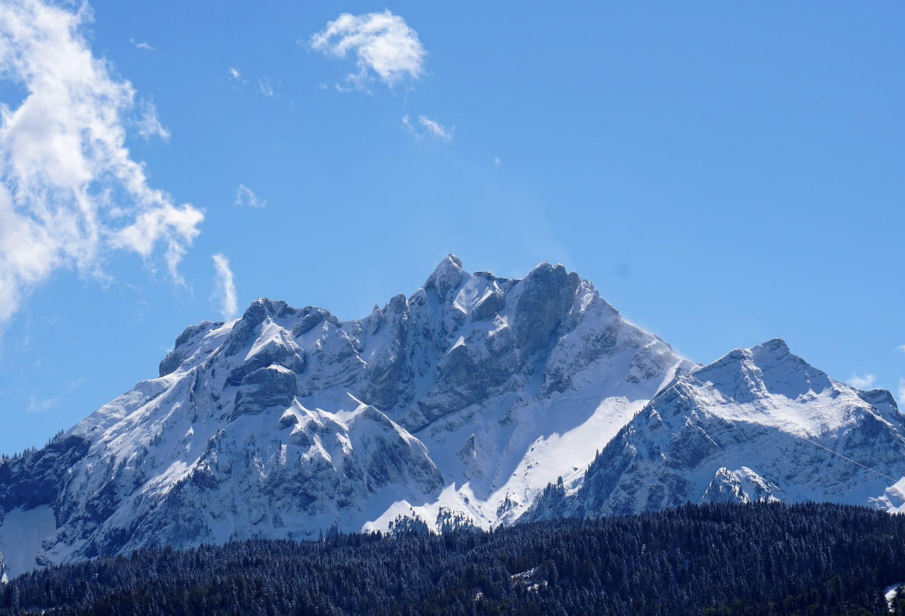 montañas lucerna