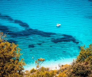 Ksamil, aguas cristalinas en Albania
