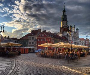alojarse en poznan